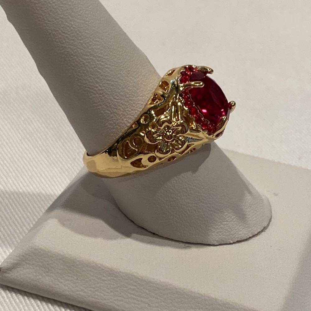 Gold Tone Red Gem Ring, Size 9 - Picture 2 of 5